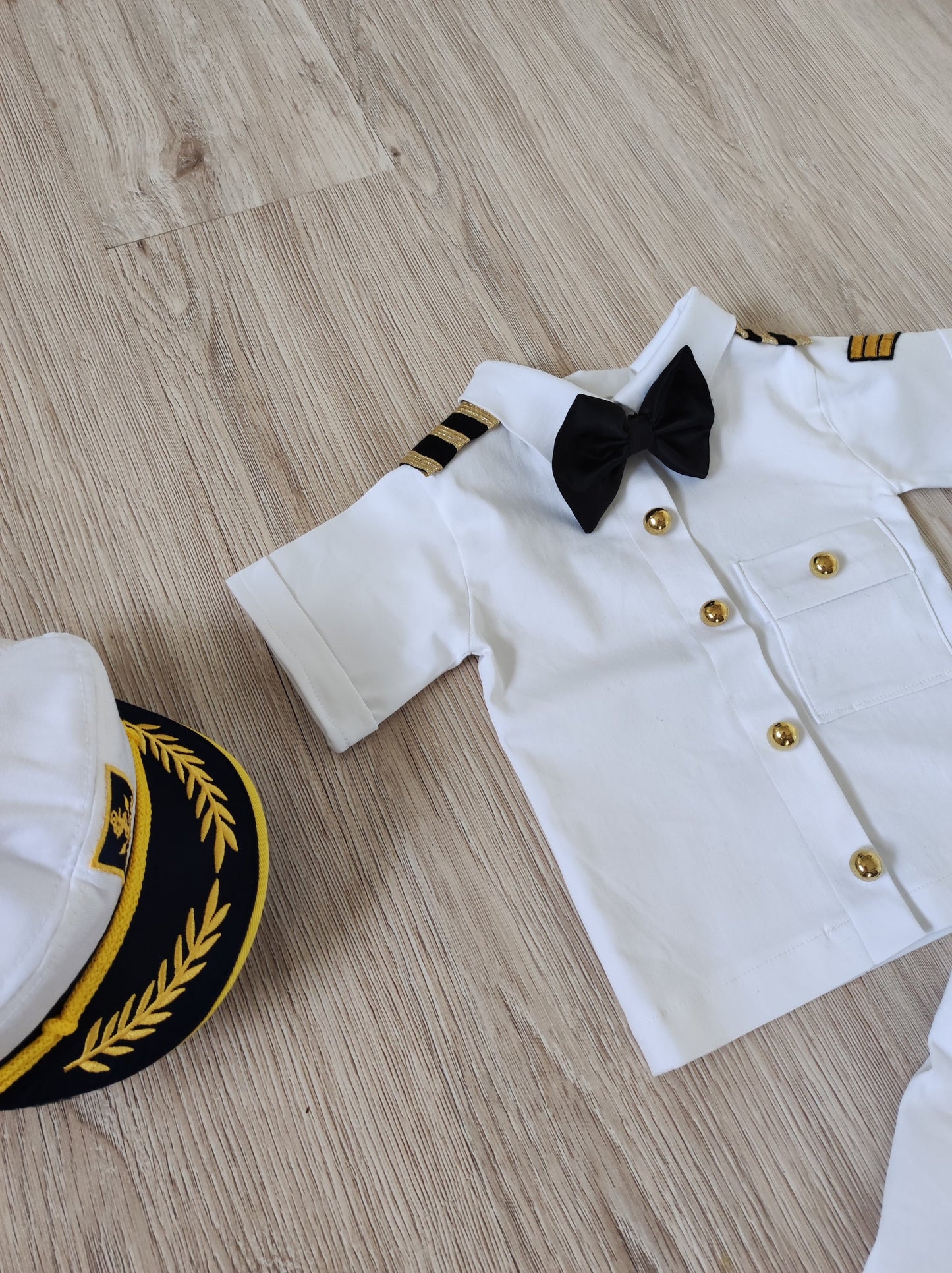 Kids Sailor Costume — model photo