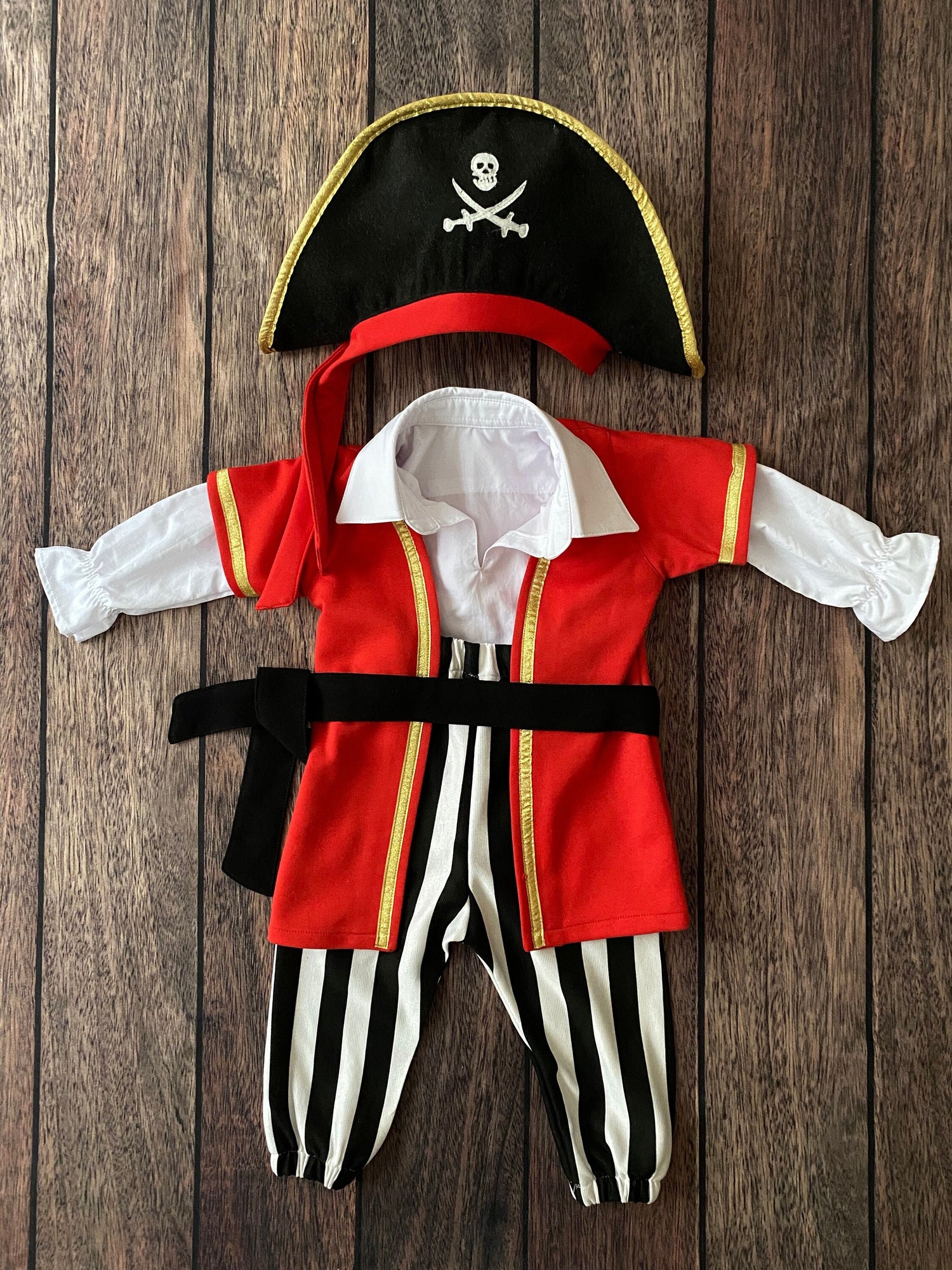 Pirate Costume for Men