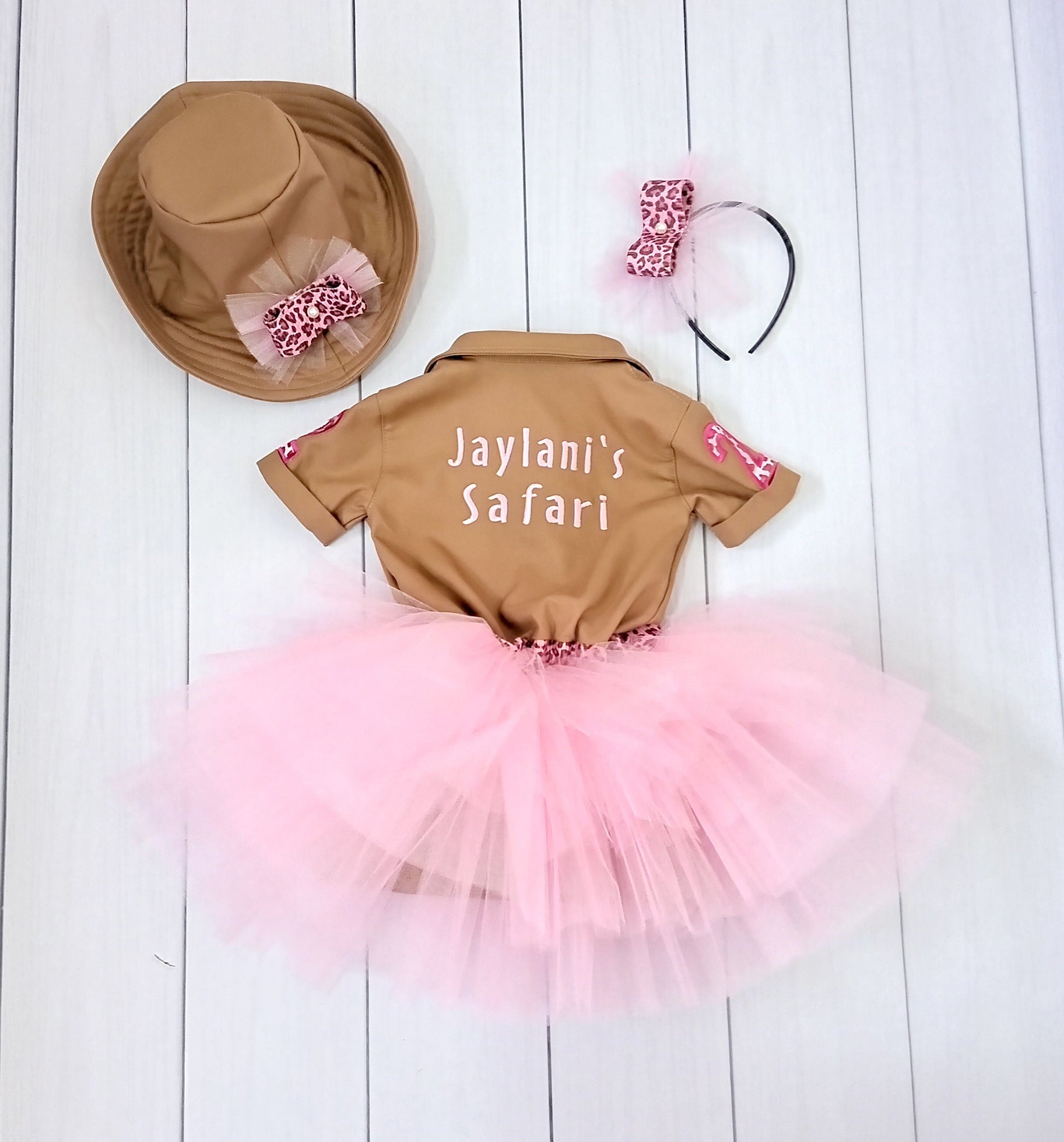 Girls Pink Safari Outfit — detail