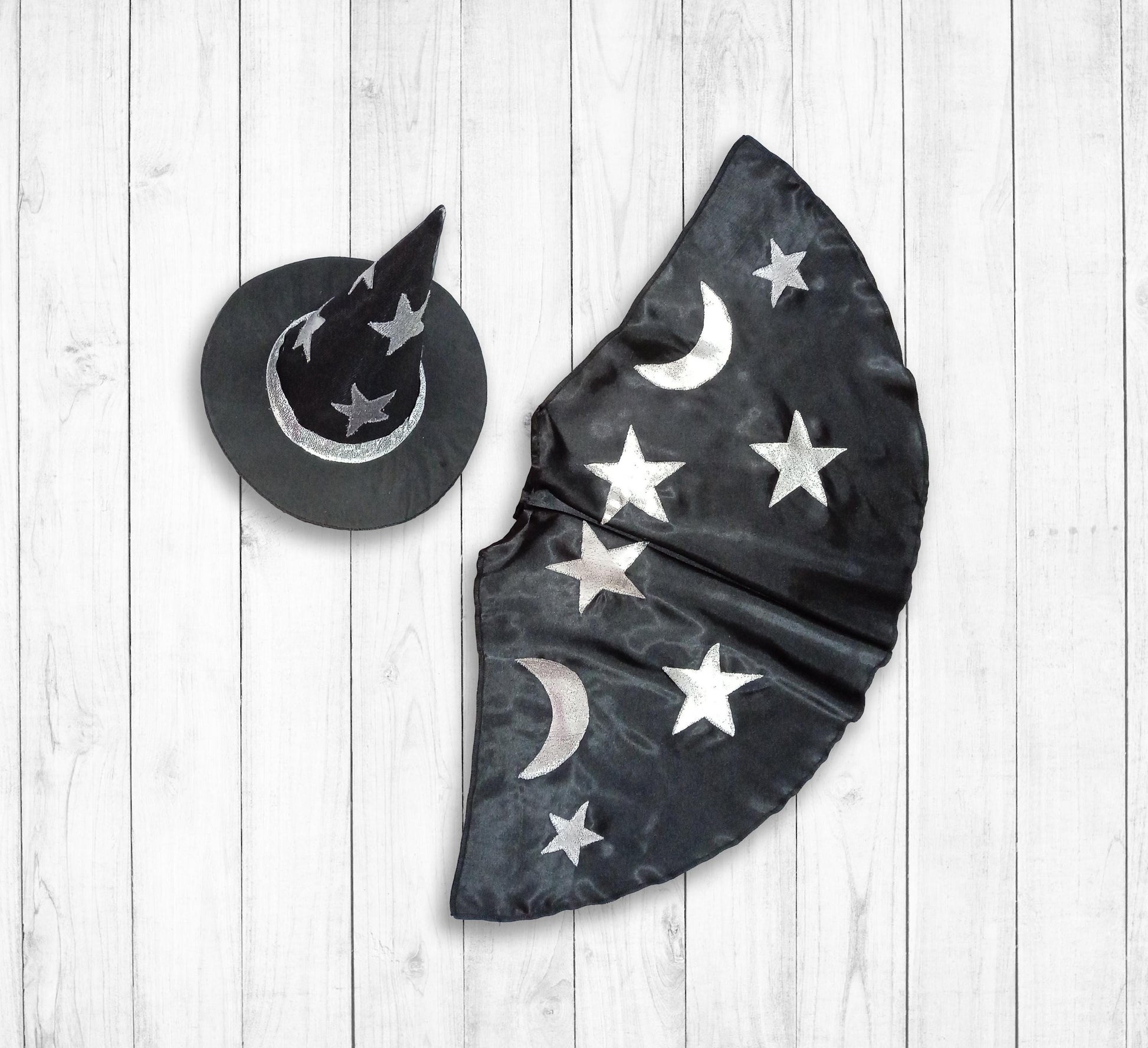Kids Witch Costume — patch options