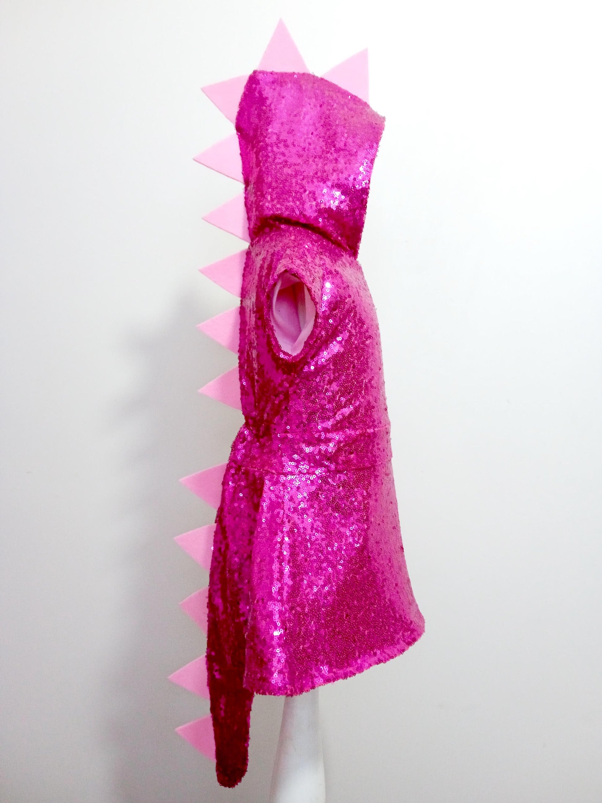 Pink Dinosaur Dragon Costume Dress — set contents