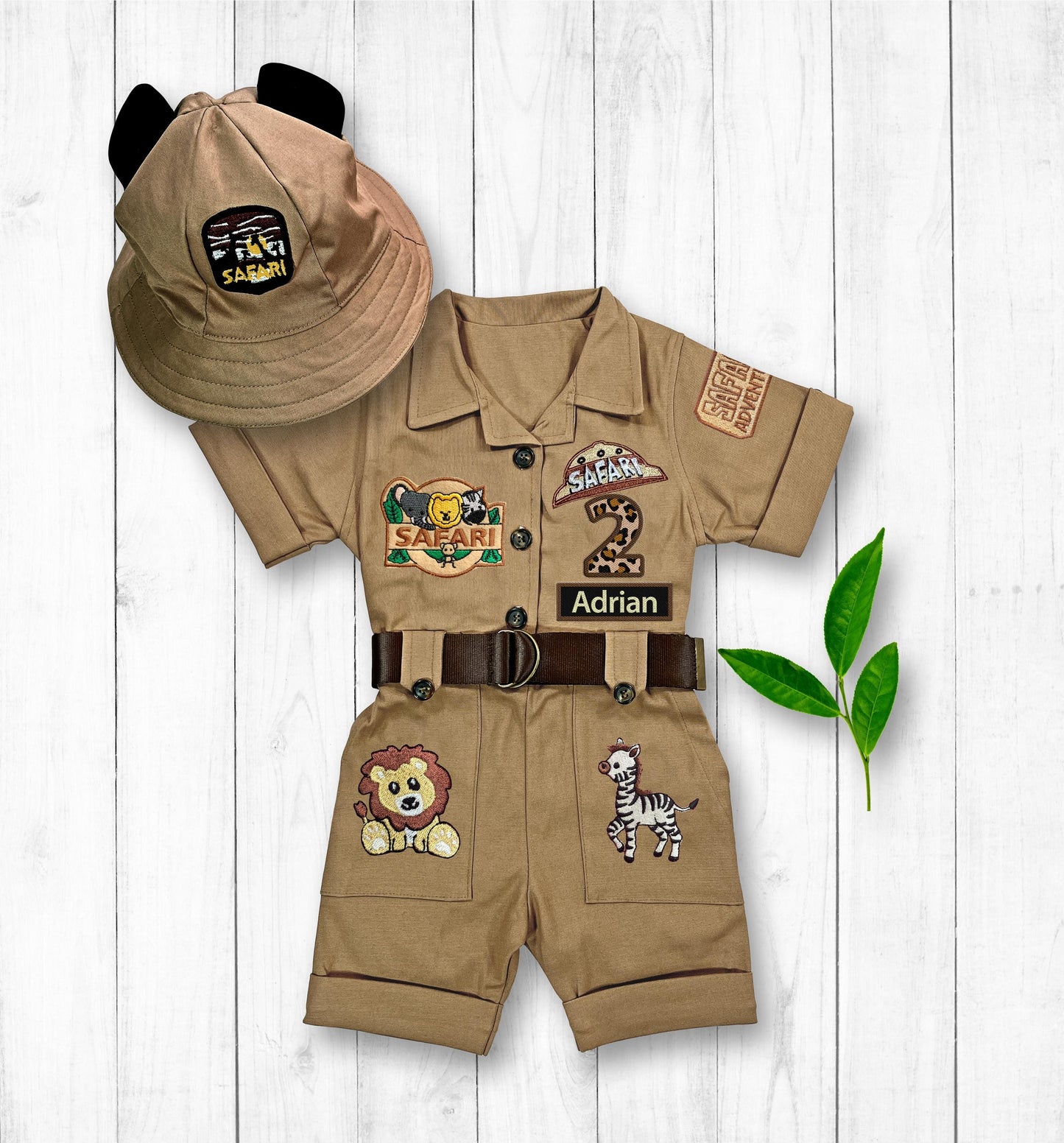 Personalized Safari Costume for Kids — set contents